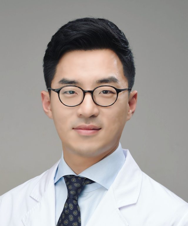 한방재활의학과 전문의 김지용 원장